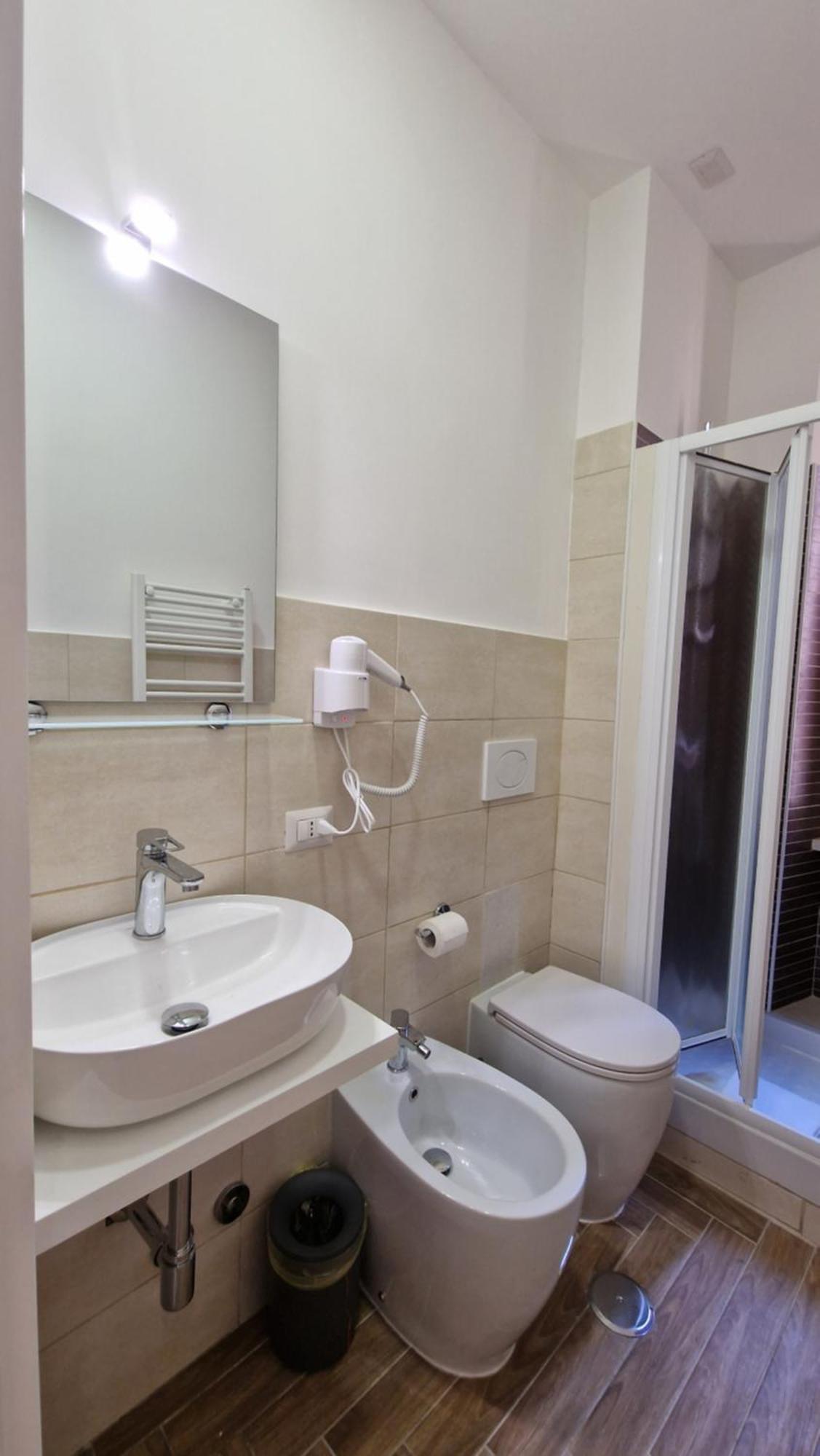 Susy'S Guest House - Room Spagna Rome Luaran gambar