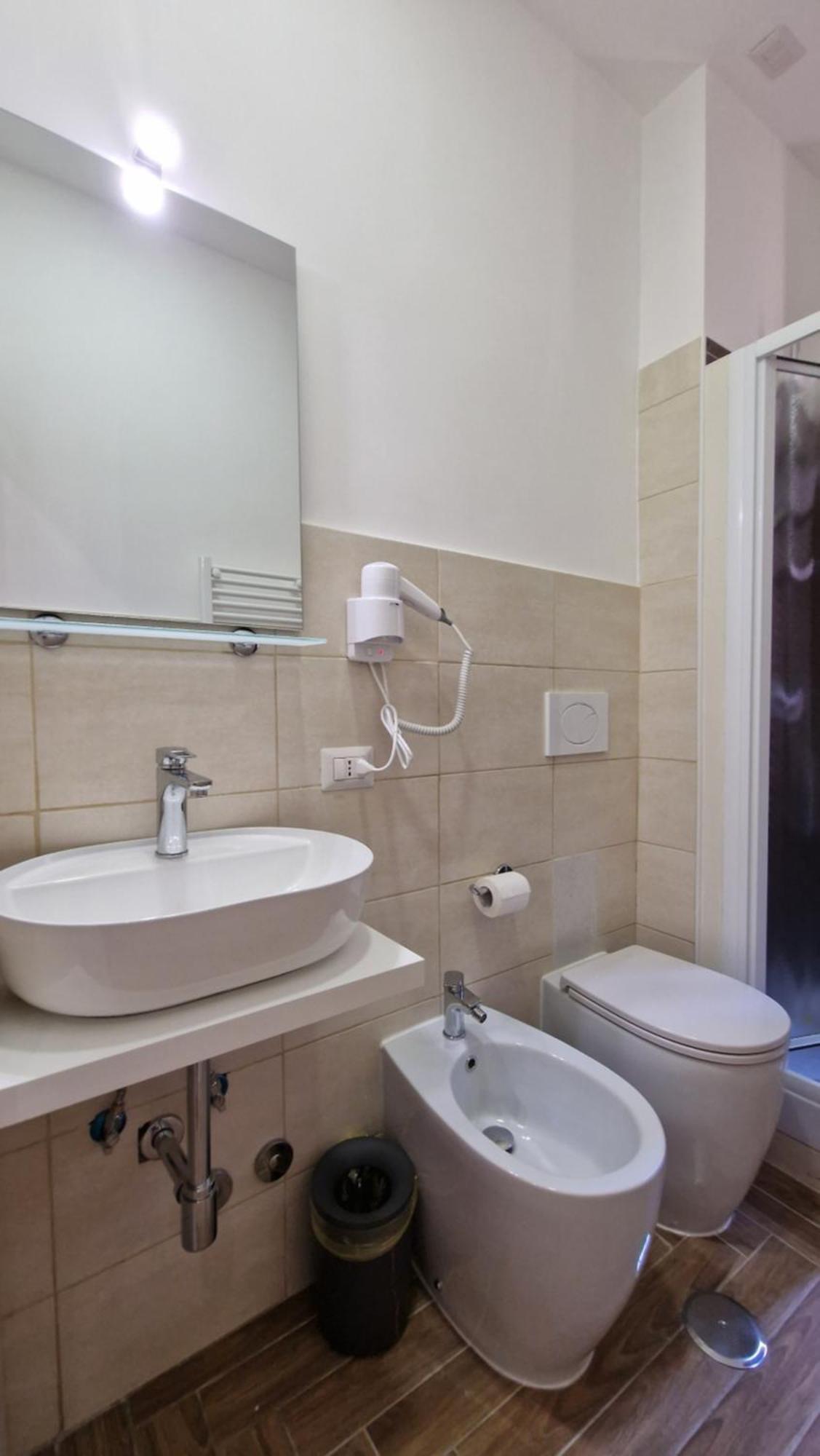 Susy'S Guest House - Room Spagna Rome Luaran gambar